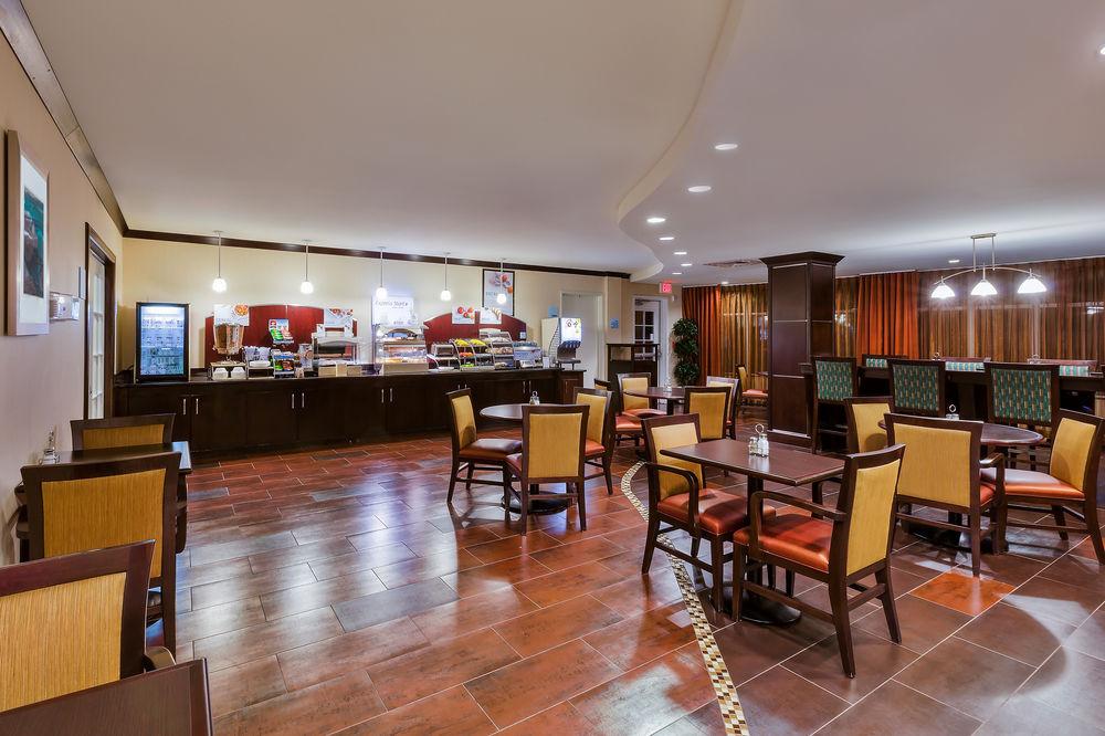 Holiday Inn Express And Suites Alpine By Ihg Kültér fotó