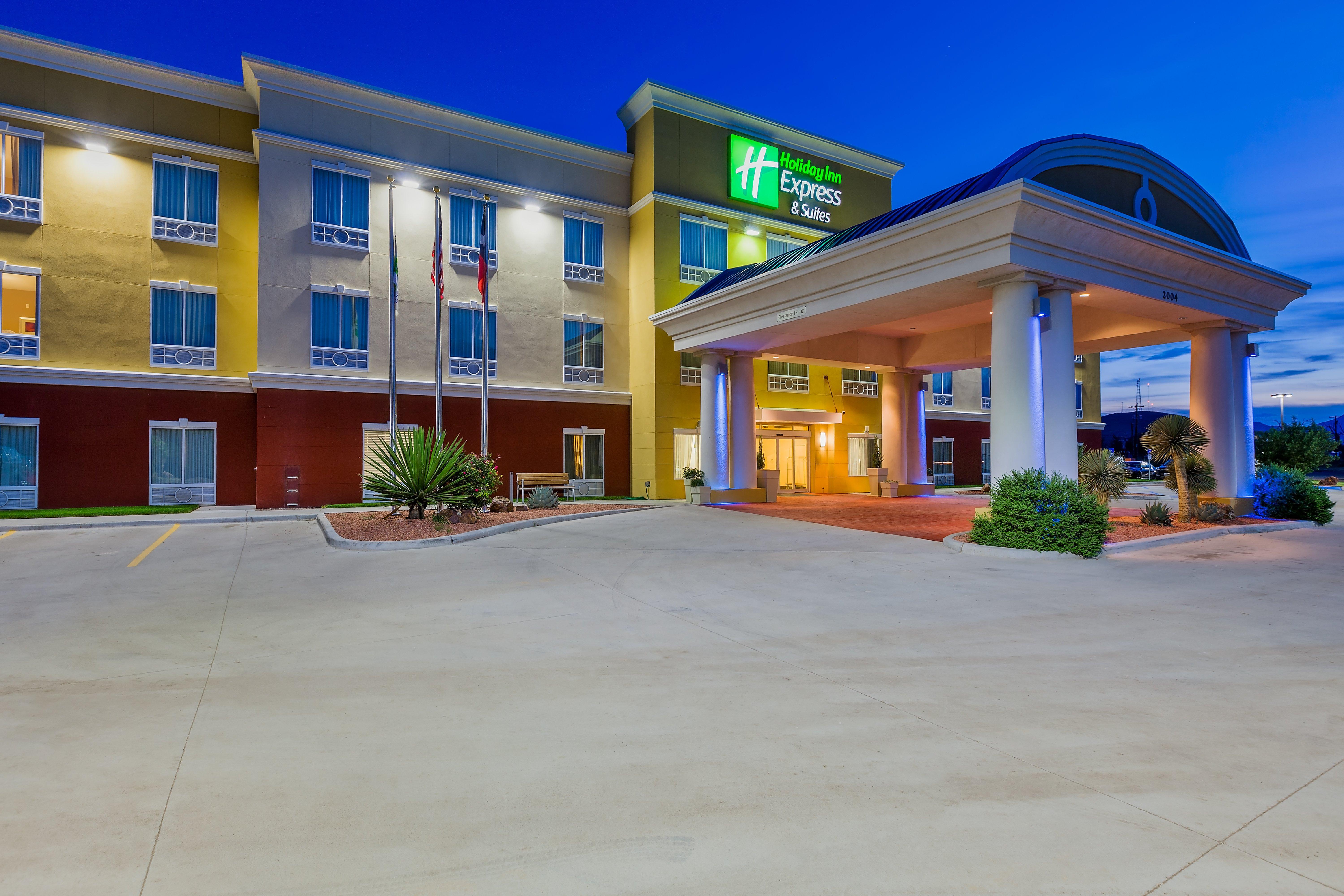 Holiday Inn Express And Suites Alpine By Ihg Kültér fotó